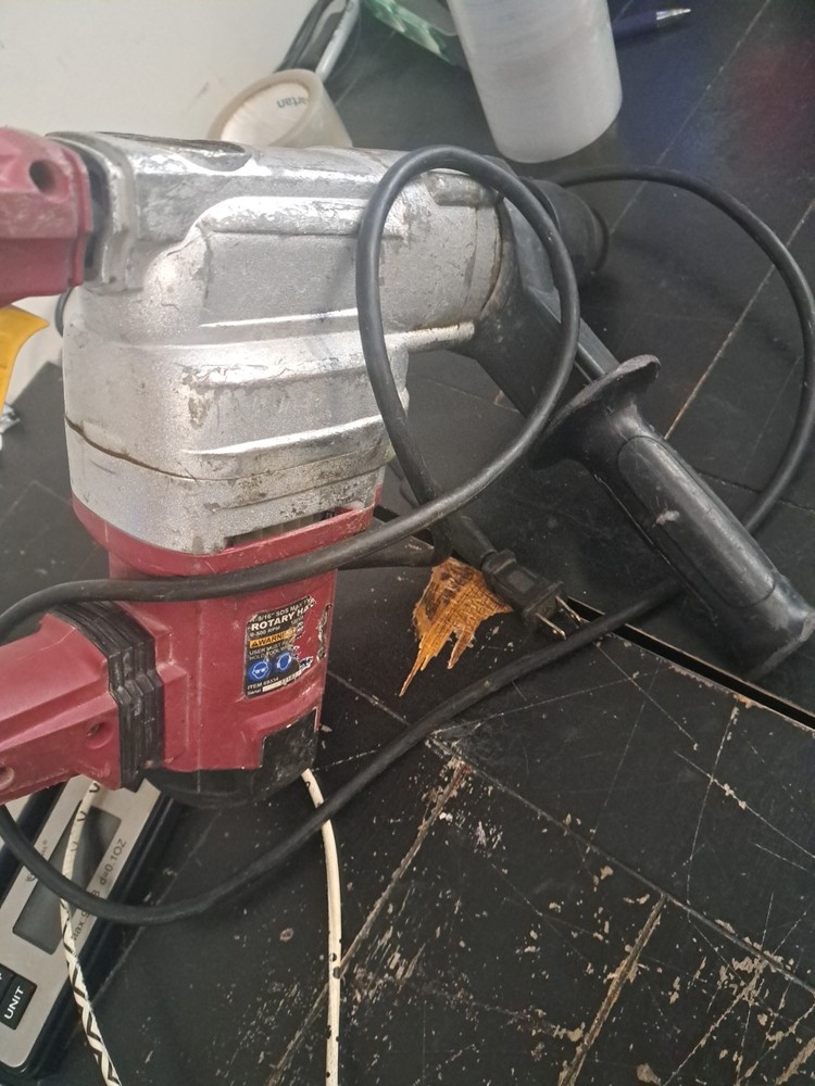 Chicago Rotary Hammer Tool
