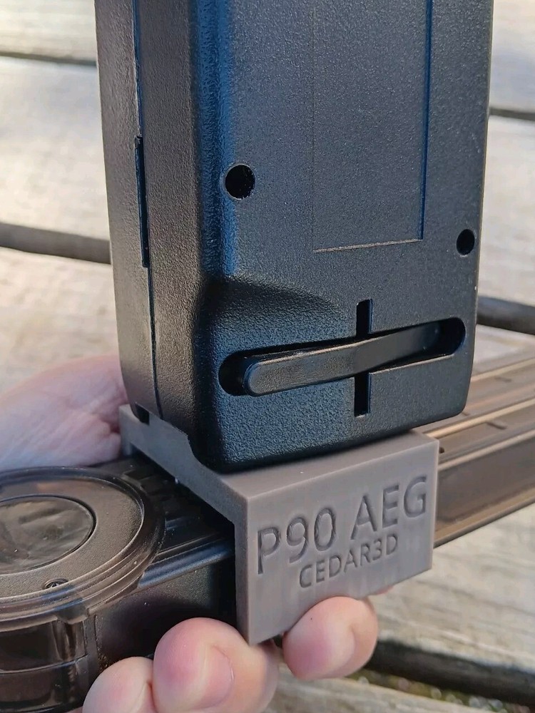 Airsoft P90 AEG Odin Speedloader Adapter (Tan)