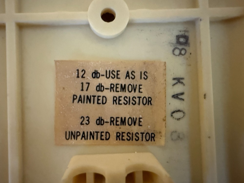 Channel Master 7319 Variable Isolation Wall Tap Ivory 300 OHM Output