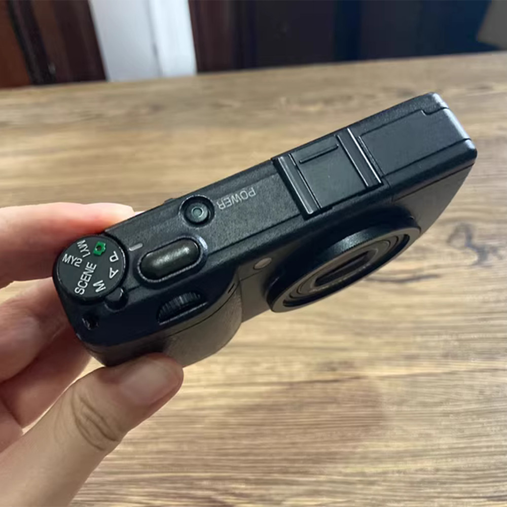 Ricoh GR Digital II GRD2 Compact Digital Camera Fully Tested 90% New