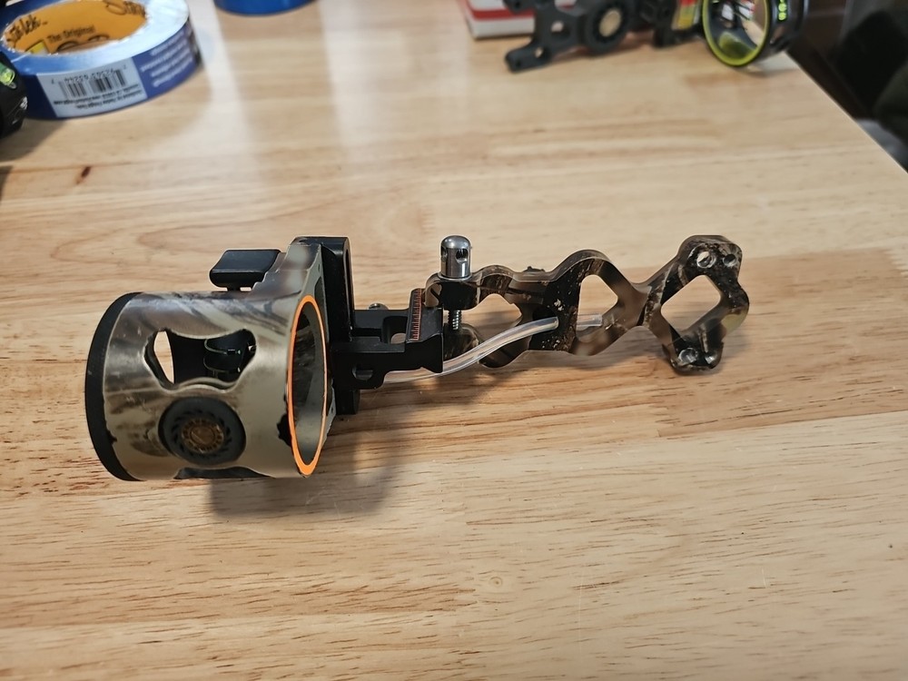 Extreme 4 Pin Sight Lost Camo