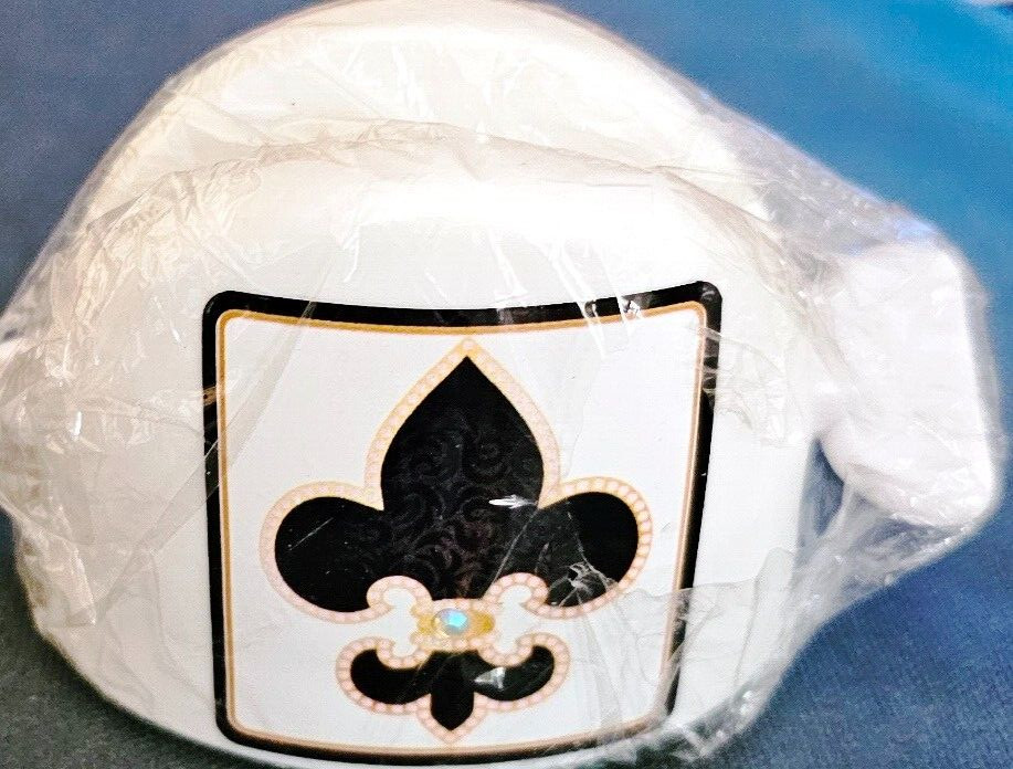 Toothpaste Squeeze Dispenser Fleur de Lis