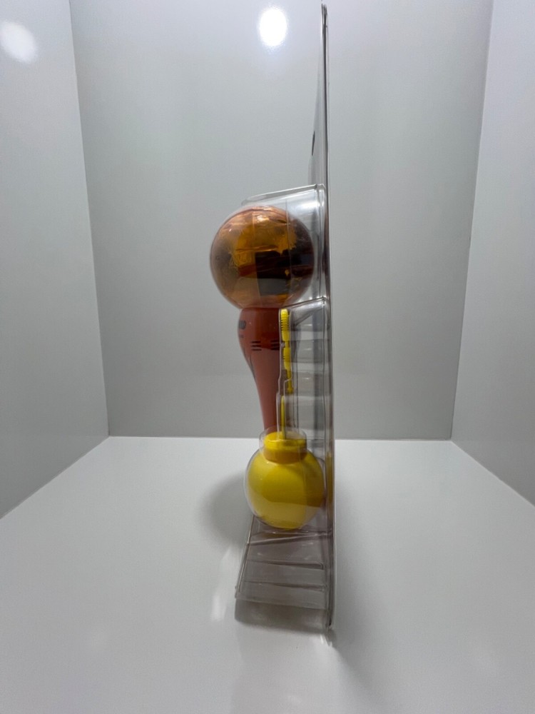 Universal Studios Jurassic World Amber Bubble Wand