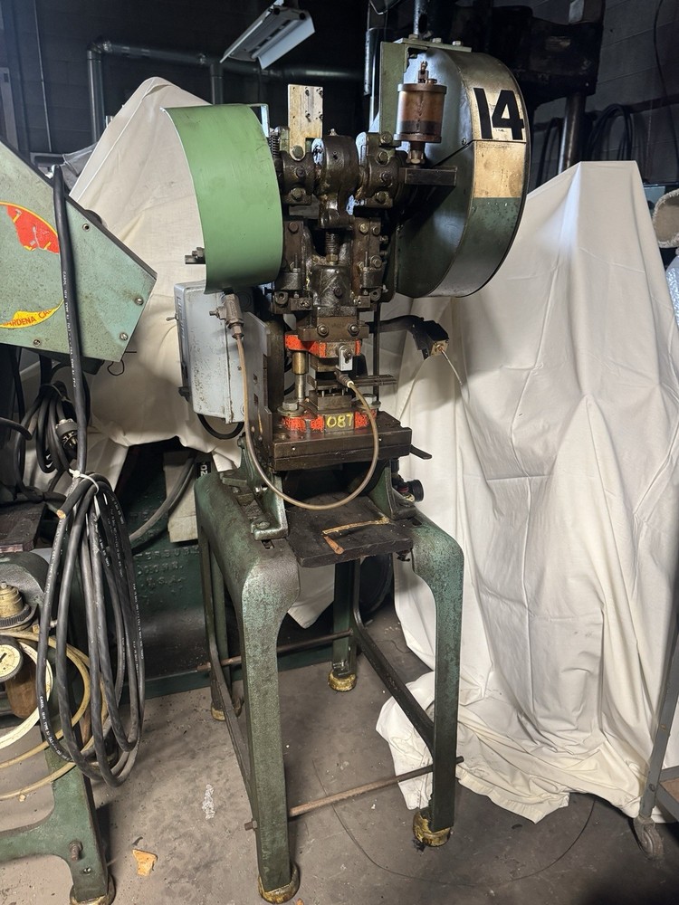 Benchmaster Punch Press