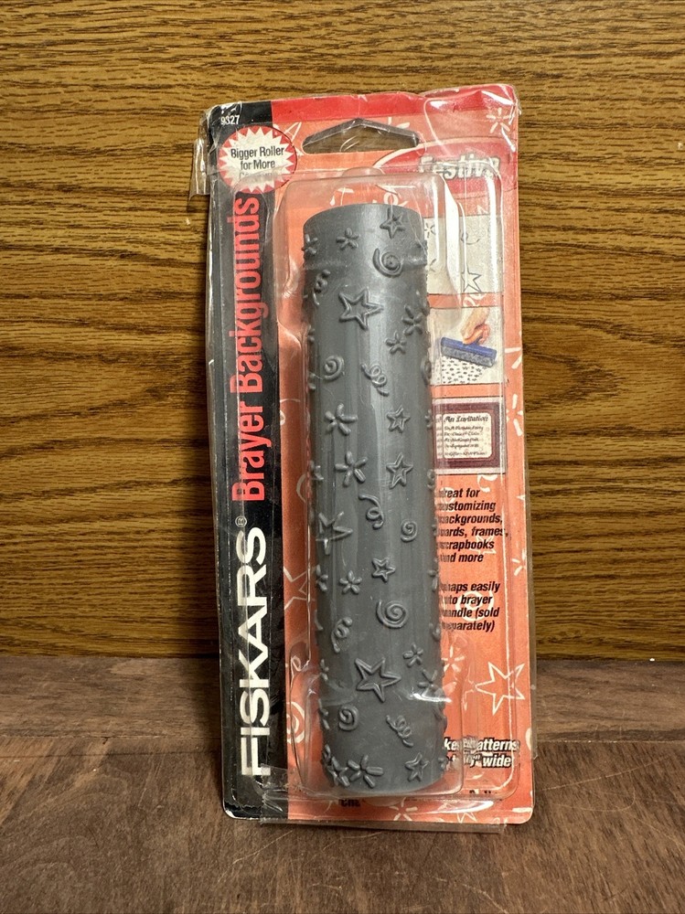 Fiskars Brayer Backgrounds Speckle 6" Wide Pattern -9327