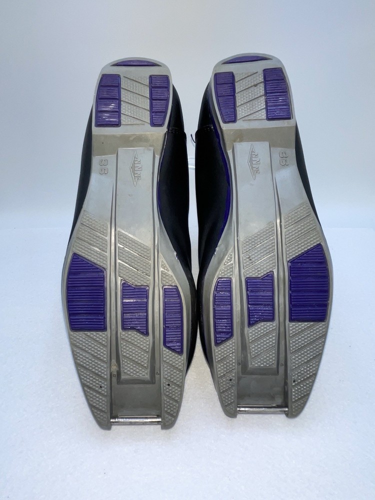 Artex THINSULATE Ski Boots Size 36 Youth