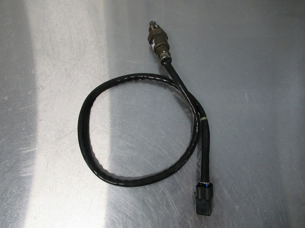 EB1445 2022 22 YAMAHA MT-10 O2 OXYGEN SENSOR 2