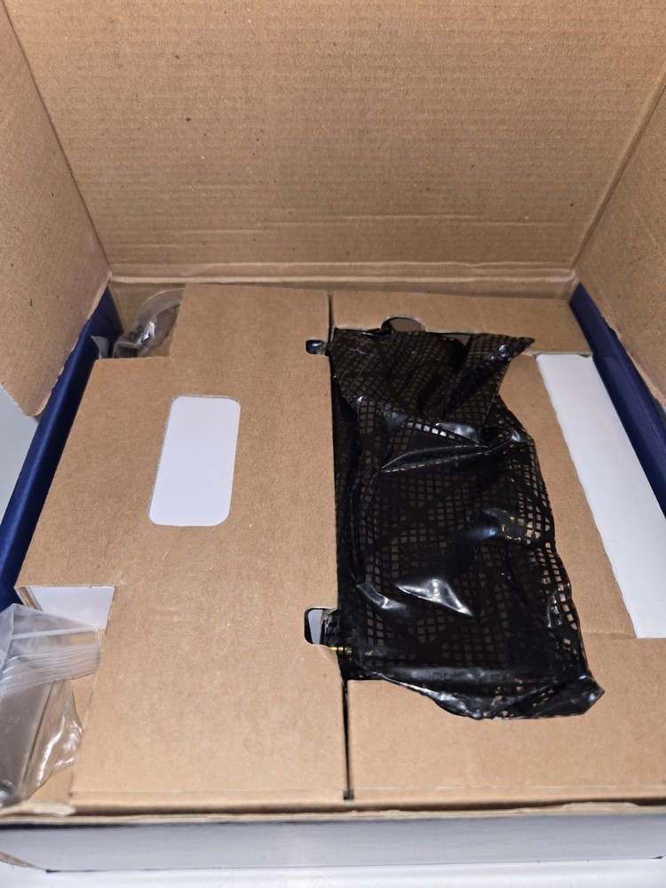 QConnect QOMO Hite Vision WIPS2 Wireless Interactive Presentation System. Tablet