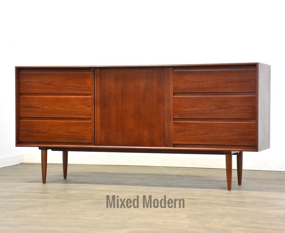Danish Modern Teak Sideboard Credenza Mid Century