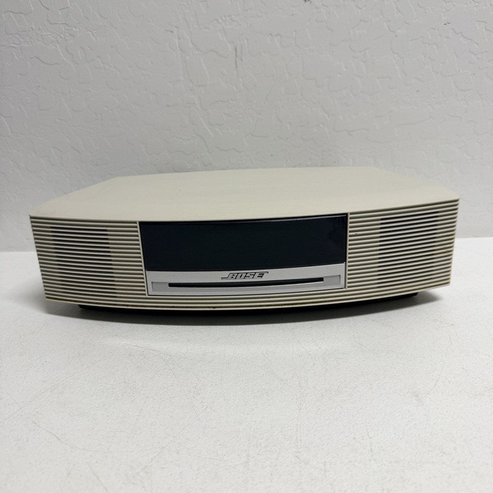Bose Wave Music System (no remote) - White - With Power Cord TESTED WORKING