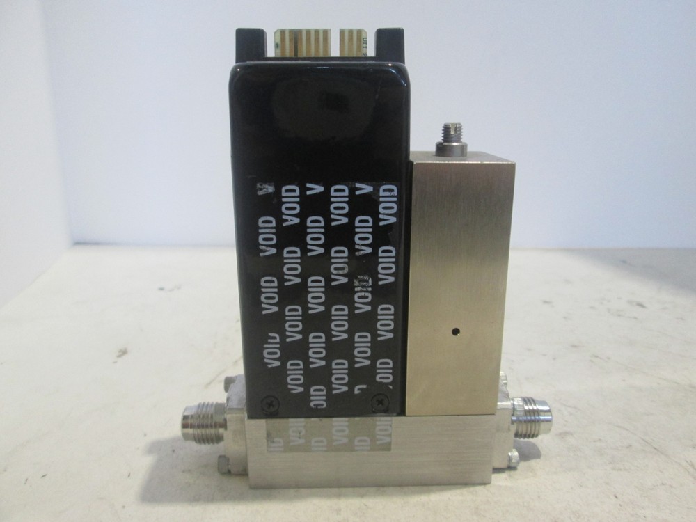 Unit, UFC-1560A, Mass Flow Controller, 3 SLM, H2, Used