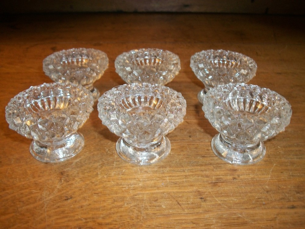 SIX MATCHING ORNATE EMPIRE CHEST GLASS DRAWER PULLS