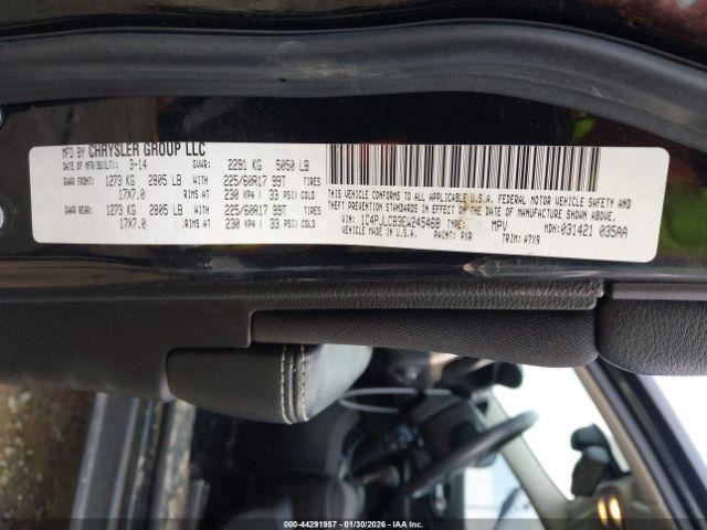 CHEROKEE 2014 Glove Box 5000174