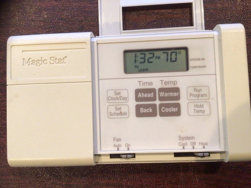HONEYWELL Magic Stat 7 Day Programmable Heating Cooling Thermostat, preowned