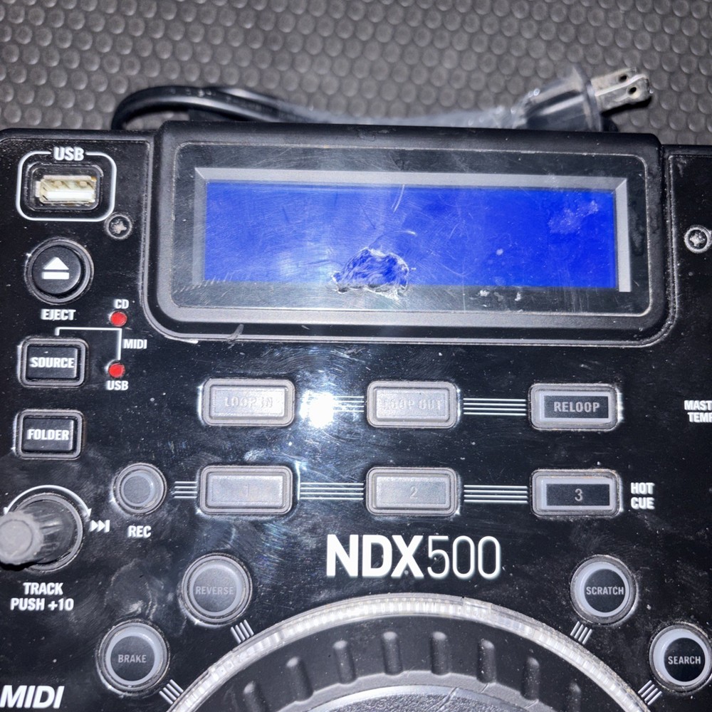 Numark NDX 500 DJ USB/CD Media Player and Serato Software Controller Turntable
