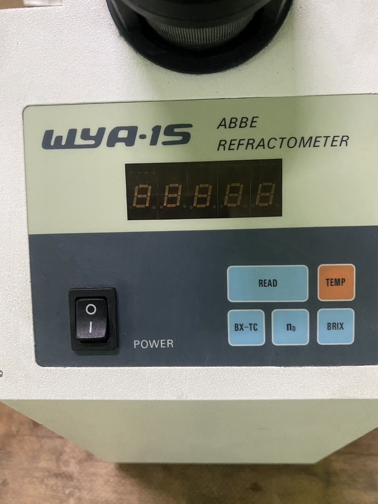 Today’s Instruments WYA-1S Abbe Refractometer – Powers On, Lines Visible, As-Is