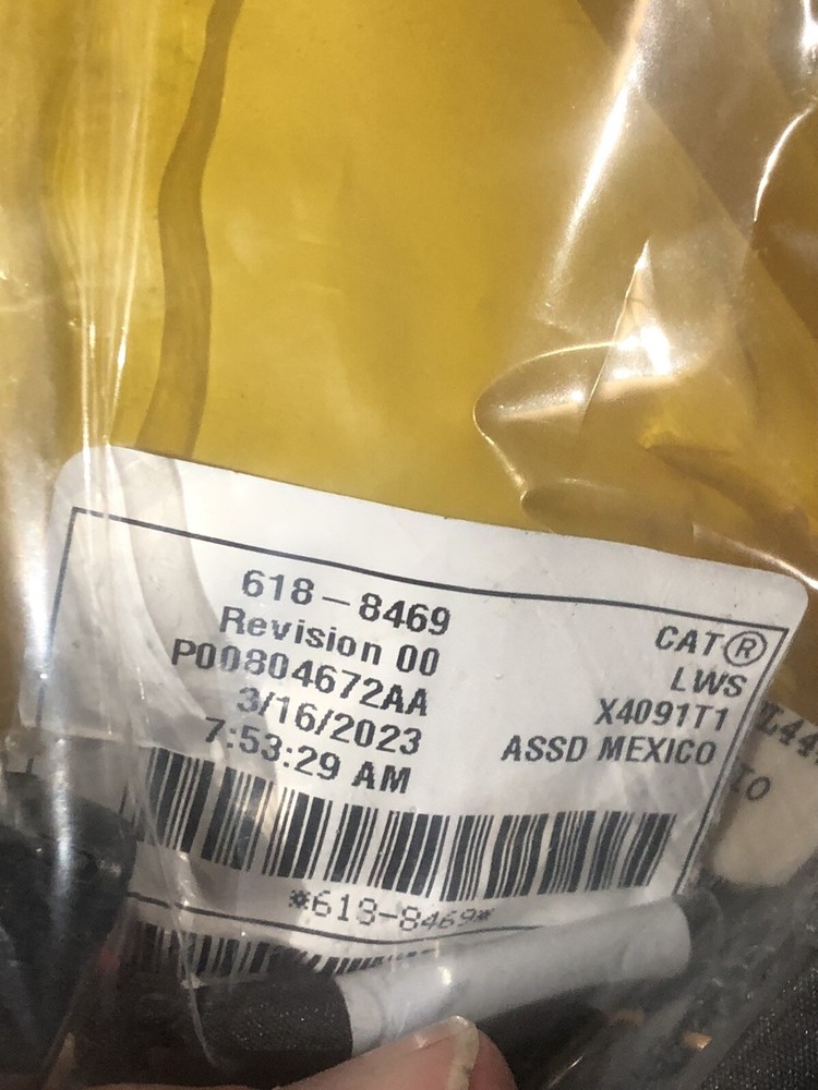 New Caterpillar 618-8469 Wiring Harness