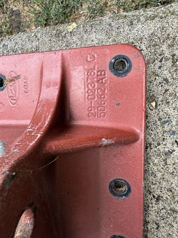 Peterbilt Sleeper Connector - Hanger, mount, support, bracket 29-02378L
