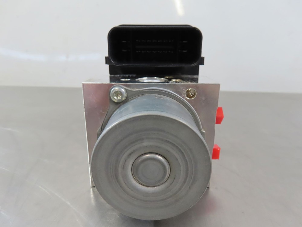 EB1458 2024 24 YAMAHA R7 ABS MODULE