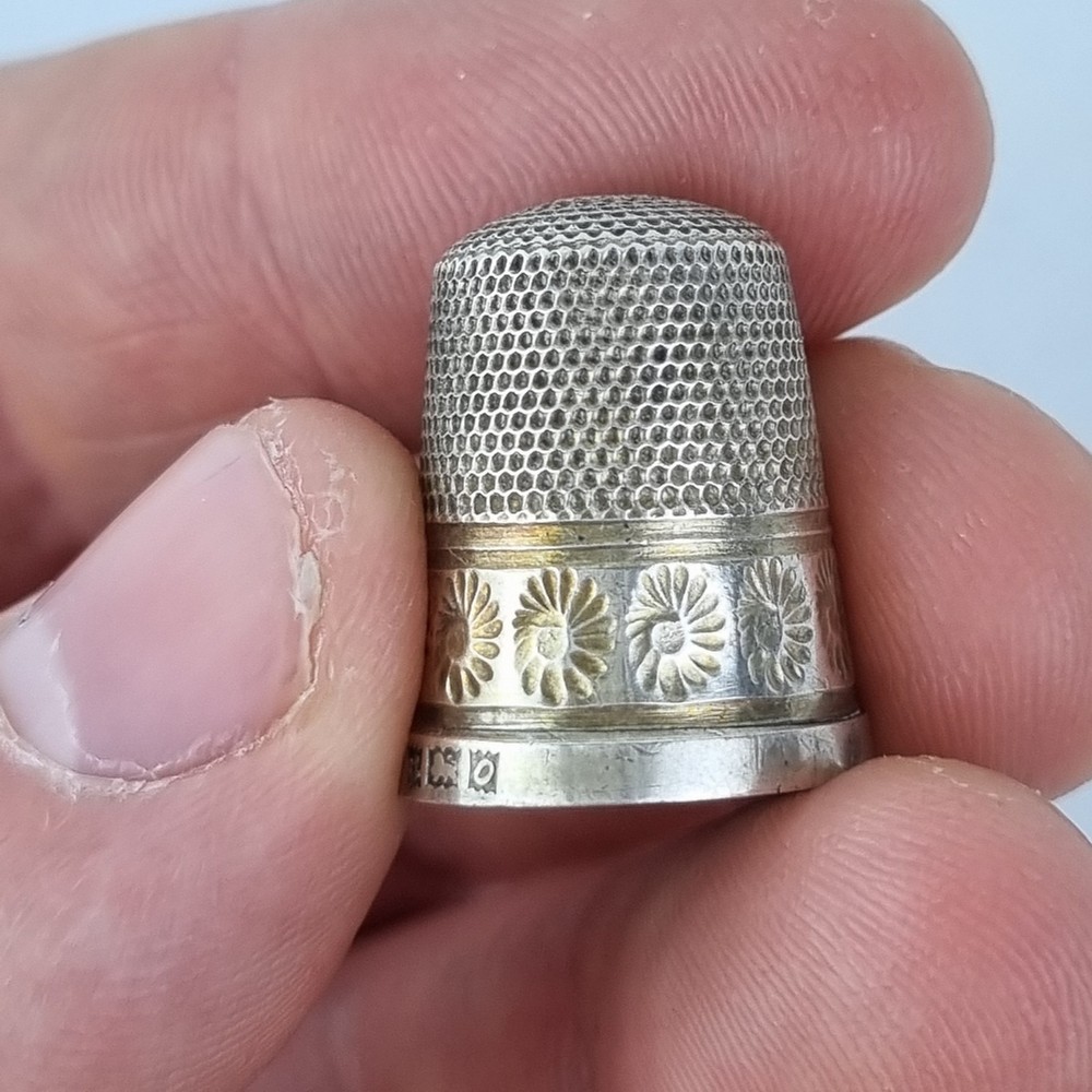 Antique Solid Silver Thimble Birmingham 1963