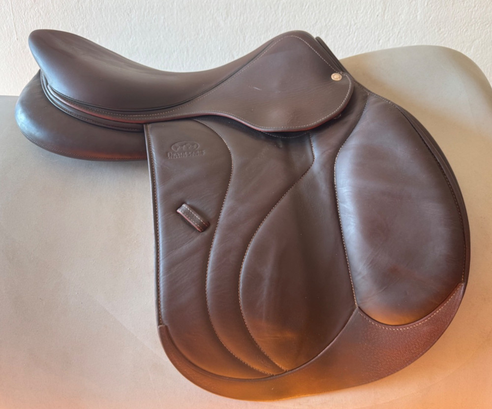 17" Devoucoux Biarritz S Saddle - 2018 - 2N Flaps - Full Buffalo