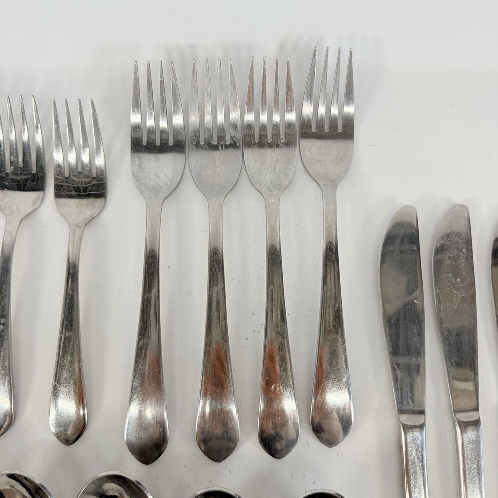 Reed & Barton Rambouillet Select Stainless Flatware Set Replacement Lot Of 24
