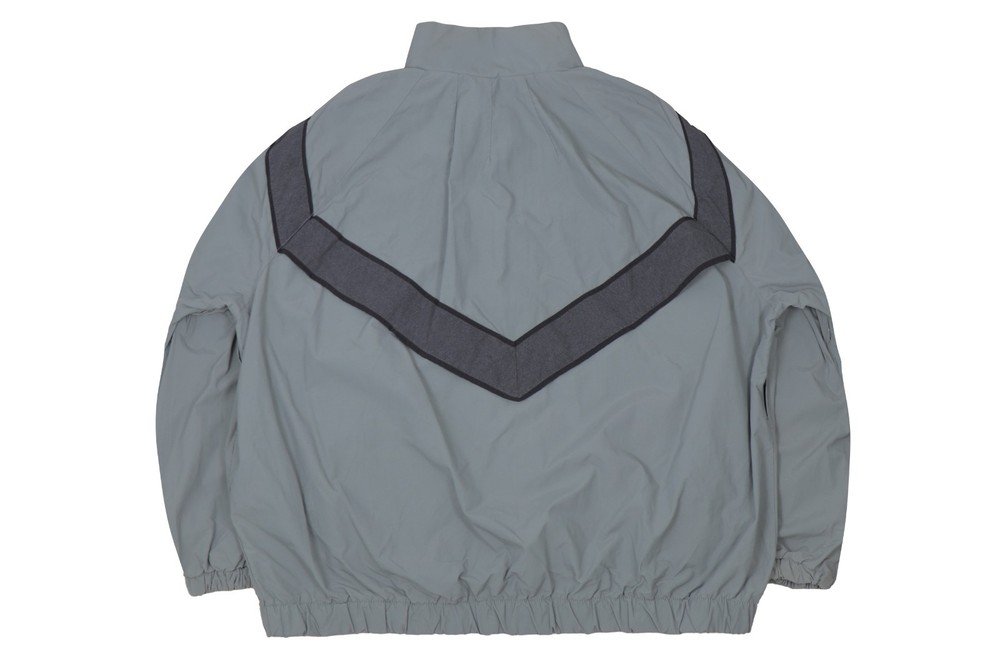 Medium Regular - US Army IPFU PT Jacket Grey Physical Training Windbreaker
