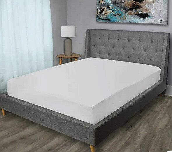 SIMPLY ESSENTIAL BED BUG MATTRESS PROTECTOR-BARRICADE Full Size 54x75”. 14” Deep