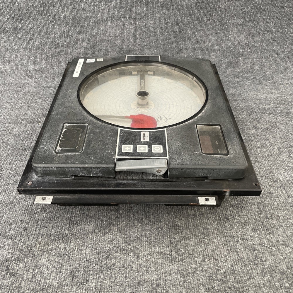 Omega Engineering CT7100 Chart Recorder Used