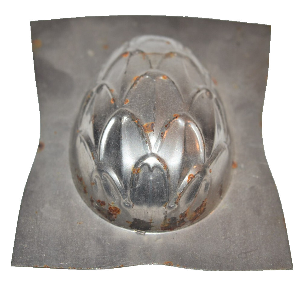Vtg Chocolate Mold Easter Egg HALF Artichoke vegetable pineapple??
