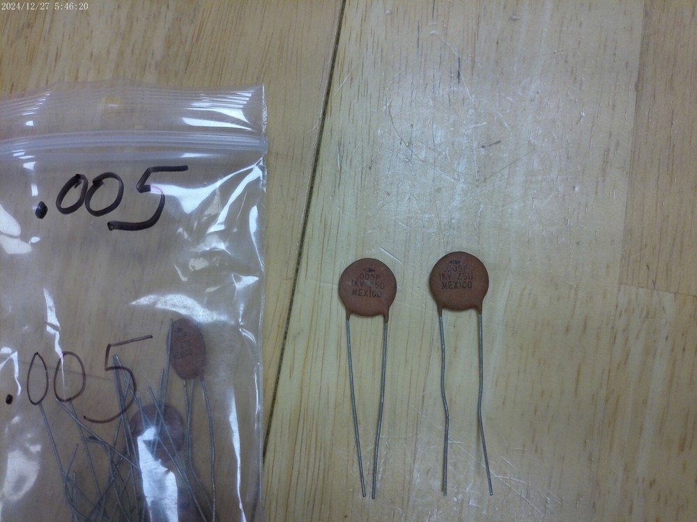 LOT/2 CERAMIC DISC CAPACITORS 1KV .005 PF,NOS