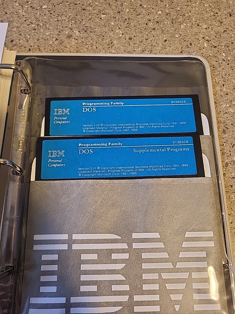 IBM Disc Operating System Version 3.10 Reference 6138519 DOS plus Floppy disks