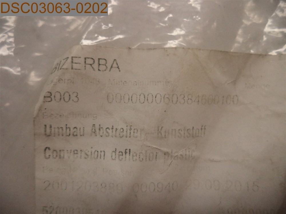 Bizerba Conversion Deflector Plastic Scraper, 60384600100