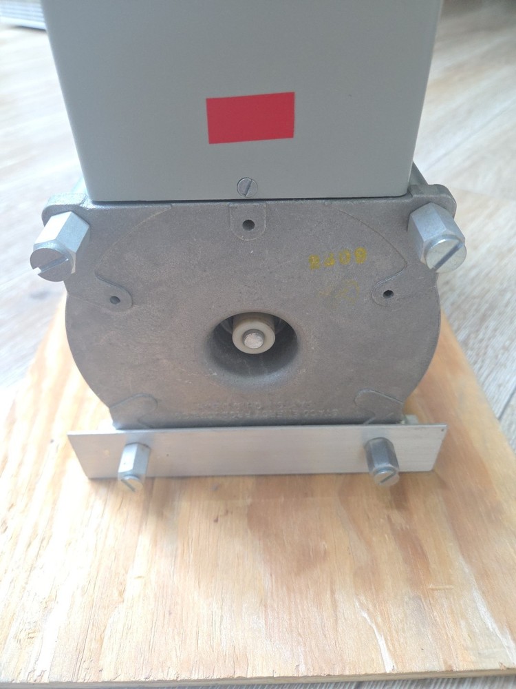 Staco Energy Variable Transformers 30M1510CT 120V Single Phase