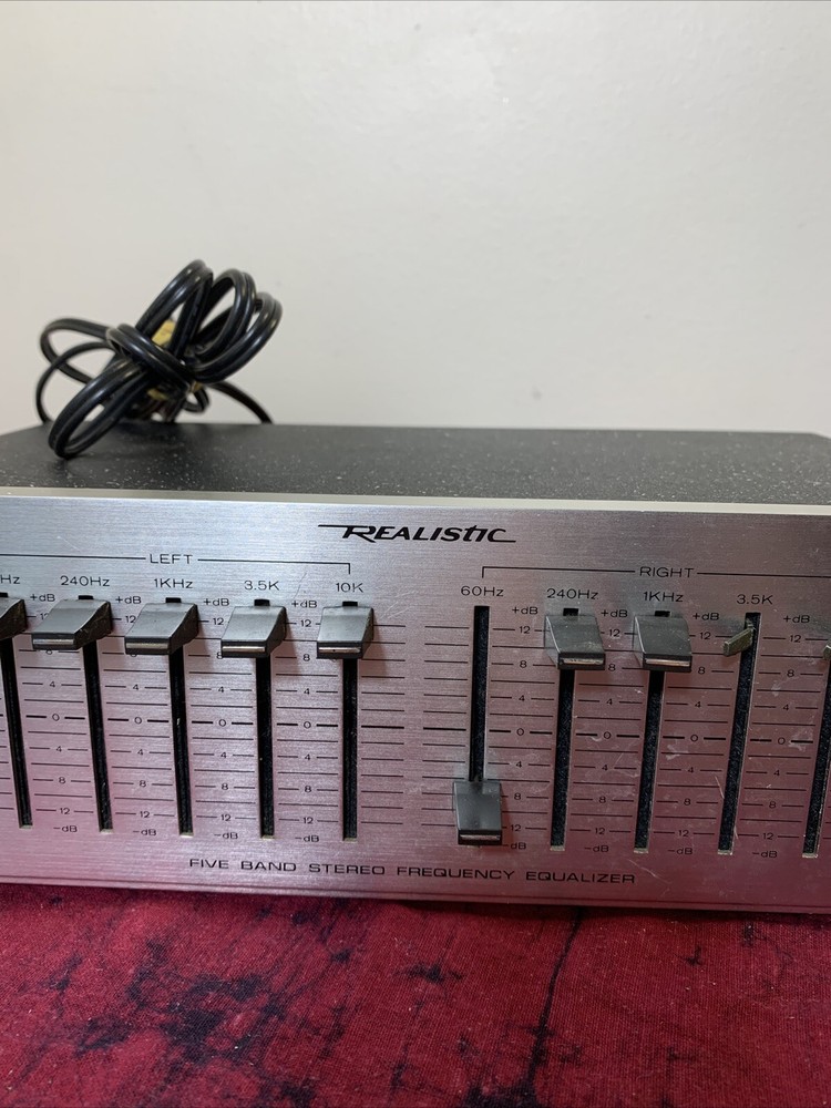 Realistic Five Band Stereo Graphic Equalizer 31-1988