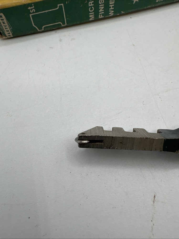 Fletcher Vintage Glass Cutter
