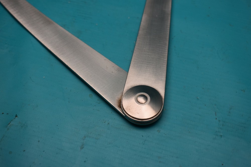 USED THE L.S. STARRETT CO. JOINT CALIPER