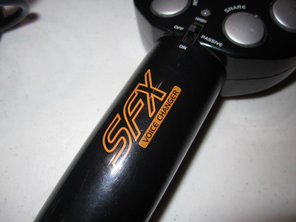 GPX C25MIC Magic Karaoke Microphone with Special Effects NICE!!!