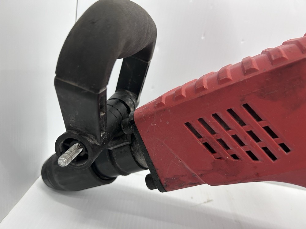 Bauer 1631E-B 12.5A SDS Max Type Pro Demolition Hammer Kit