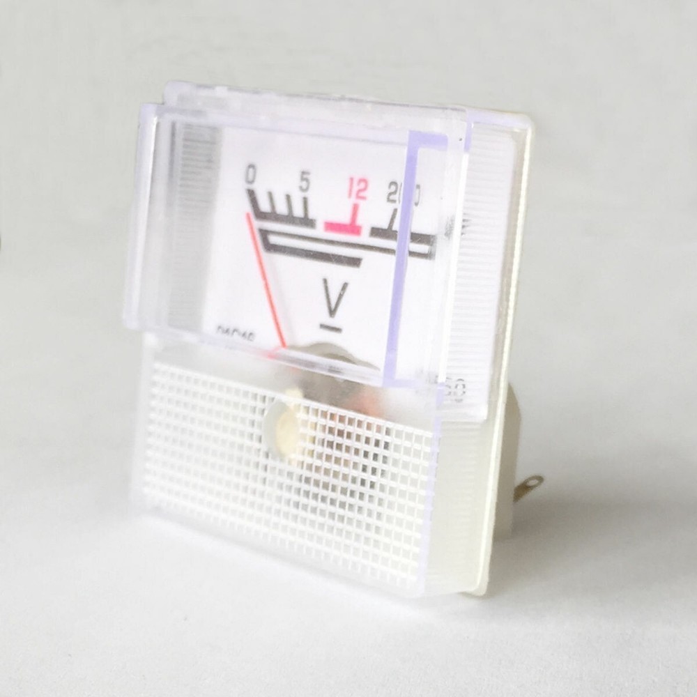 1PCS DC/AC 0-20V Class 5.0 Accuracy Square Plastic Voltage Meter Voltmeter