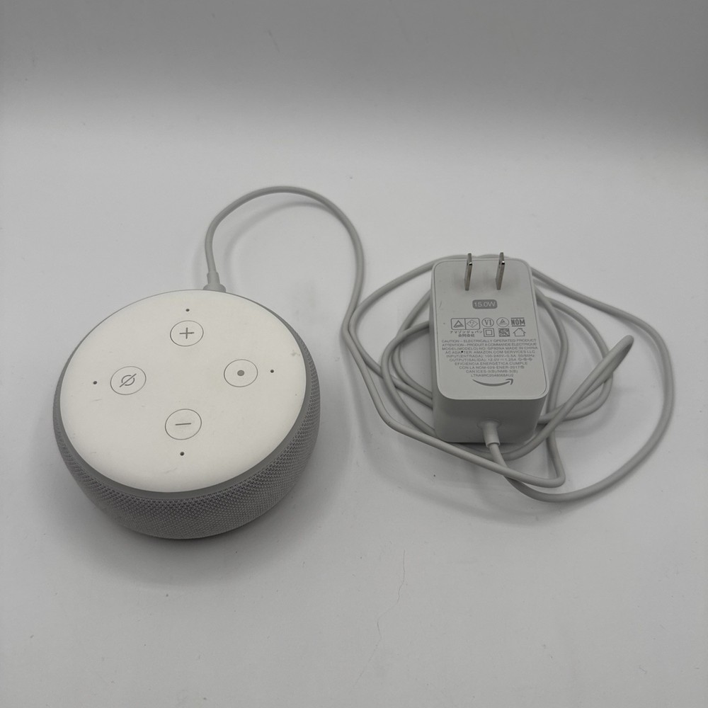 Amazon Echo Dot 3rd Gen Smart Speaker Glacier White D9N29T  Tested Working