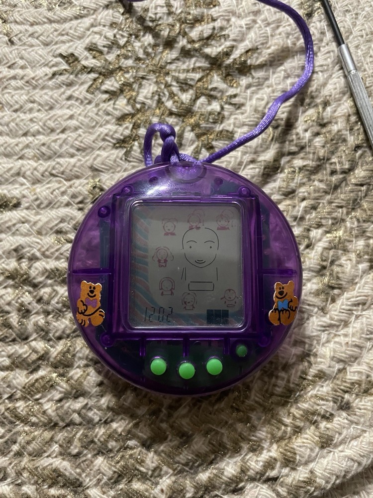 Vintage Assorted Lot of Electronic Virtual Pets (Read Description)