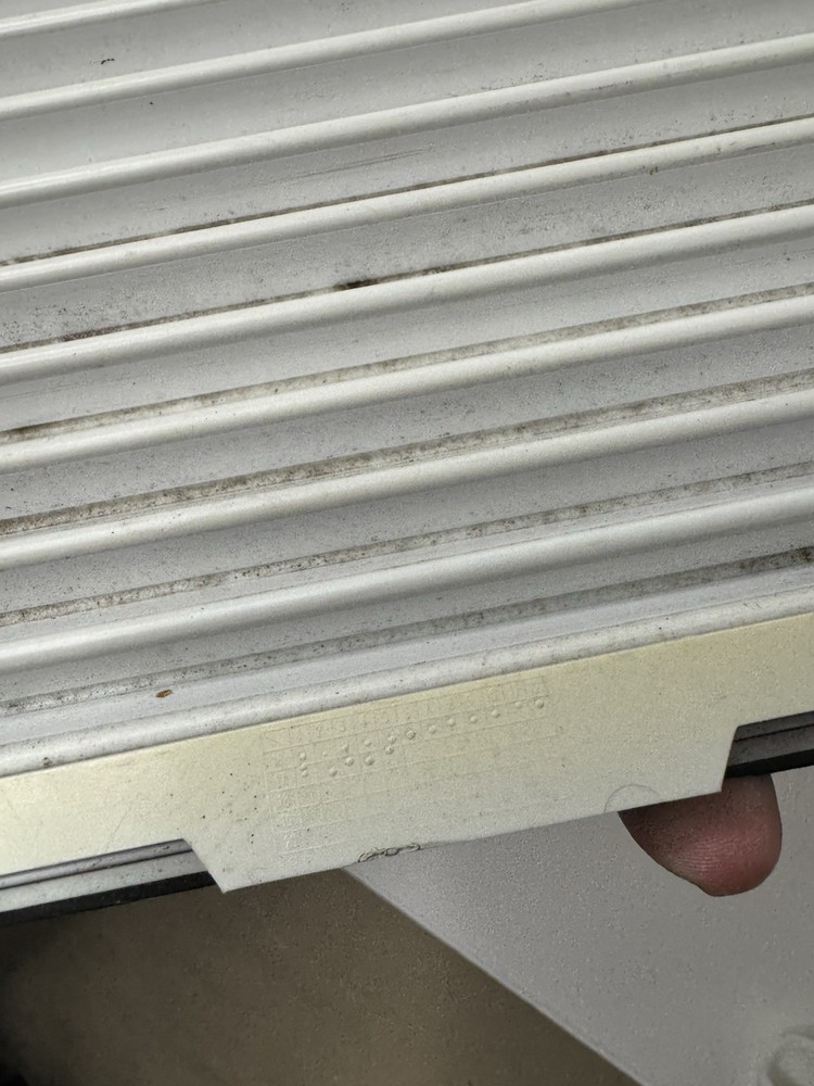 AC Window Extension 3210AR2147-L