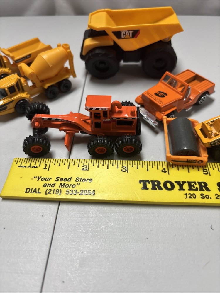 6 Construction Toy Vehicles ￼