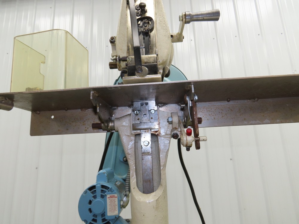 Bostitch 19AW Stanley Bronco Wire Stitcher Saddle Single Head Industrial Stapler