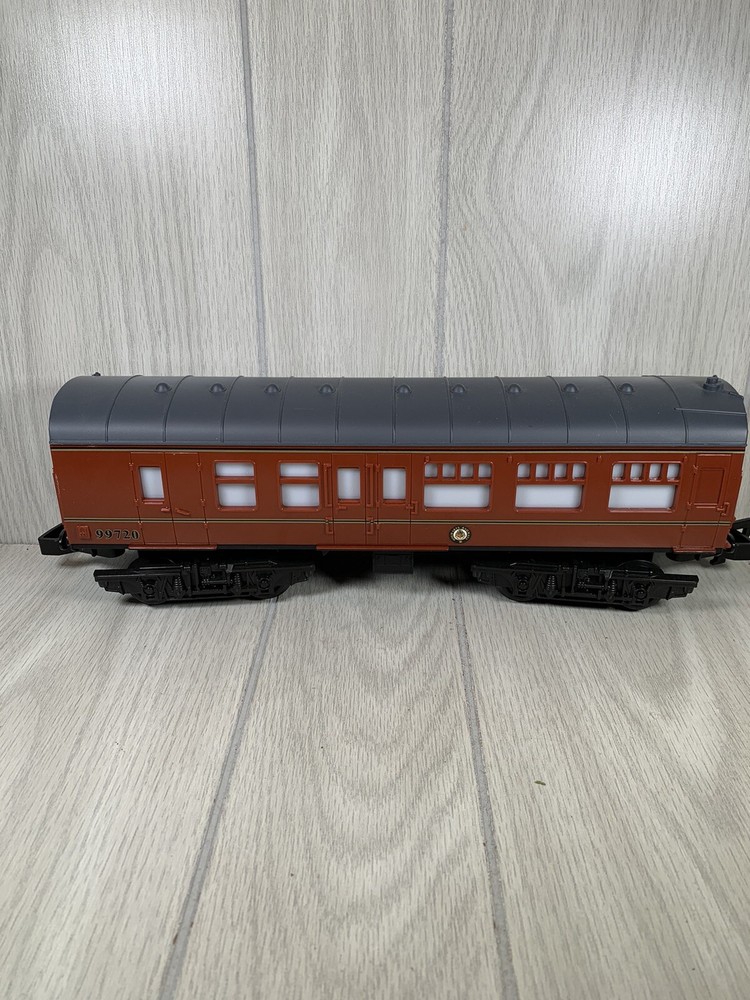 Lionel Harry Potter Hogwarts Express Replacement Model 711792 Passenger Car Only