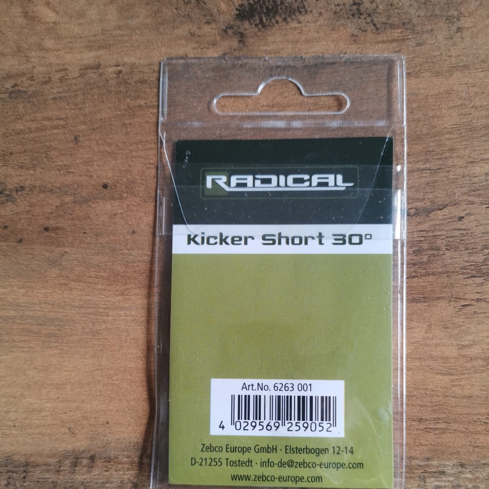 Radical Kicker Short 30° camo green