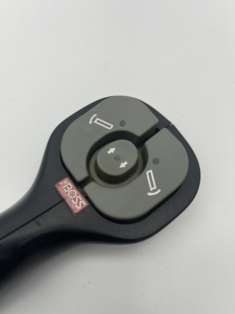 “THE BOSS SNOWPLOW” HAND HELD PLOW CONTROLLER REMOTE 9 PIN PLUG USED