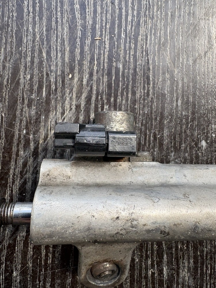 Suzuki GSXR Steering Damper (OEM) + Linkage Arm & Sensor