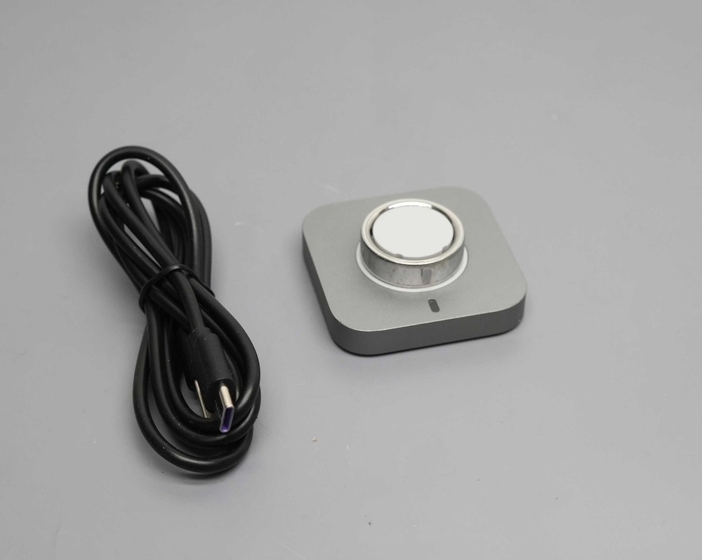 Oura Ring 4 Smart Ring Activity Tracker Size 11 - Silver JZ90-54217-11